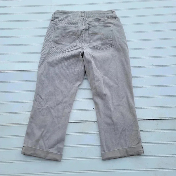 Time and Tru Capri Pants Womens 8 Mid-Rise Rolled Leg Beige Jeans 28×20 - Picture 6 of 7